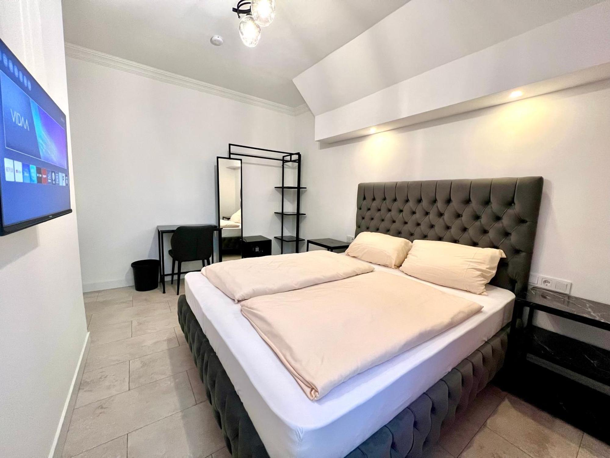 Durmaz Hotel Ганновер Экстерьер фото
